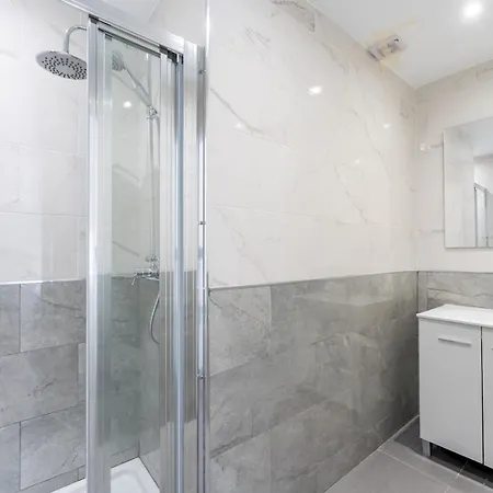 Апартаменты 2-bed In Heart Of Boliches Pass The Keys *